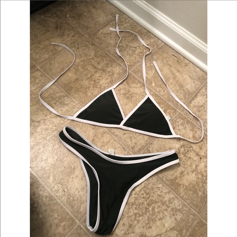 Super cute olive green bikini